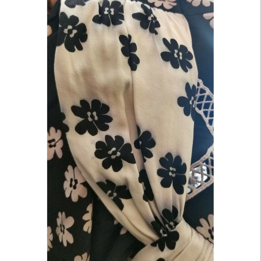 Self Portrait Daisy Print Puff Sleeve Women's Midi Dress, Black/White Size US 2 - Picture 11 of 12